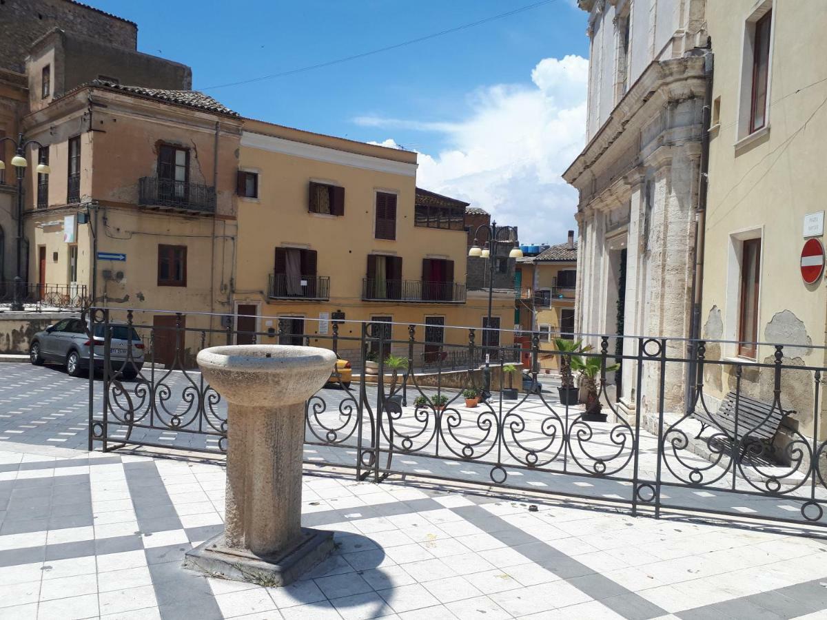 Casa Vacanza "La Chiazza Di Grutti" Grotte  外观 照片